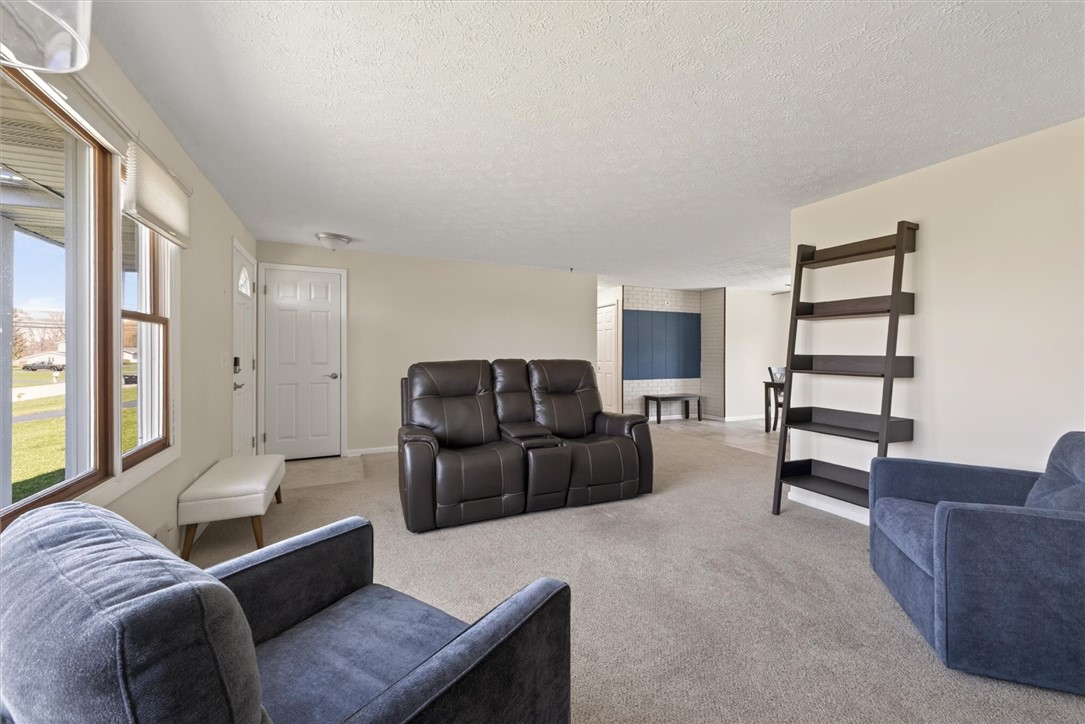 489 Chestnut Ridge Road