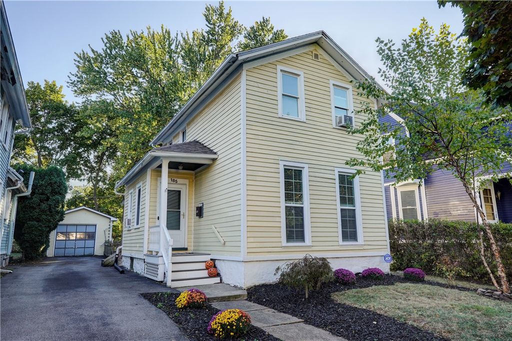 Photo of 185 Caroline Street, Rochester, NY 14620 (MLS # R1666555)