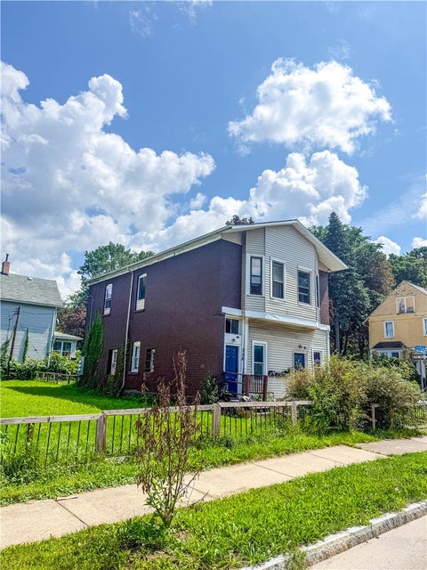 Apartment For Rent - 308 Reynolds Street #2<br/> Monroe County, Rochester, NY 14608