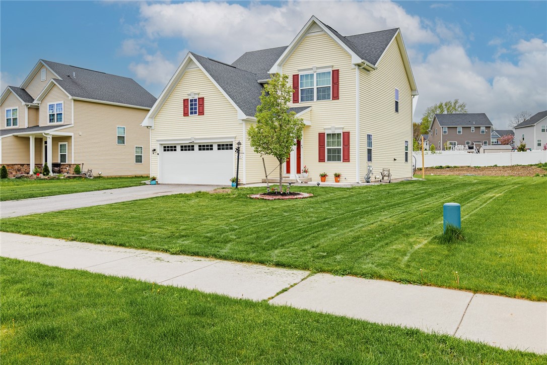 131 Planters, Henrietta, New York image 1
