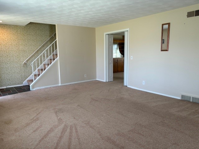 45 Woodbriar Drive, Greece, New York image 3
