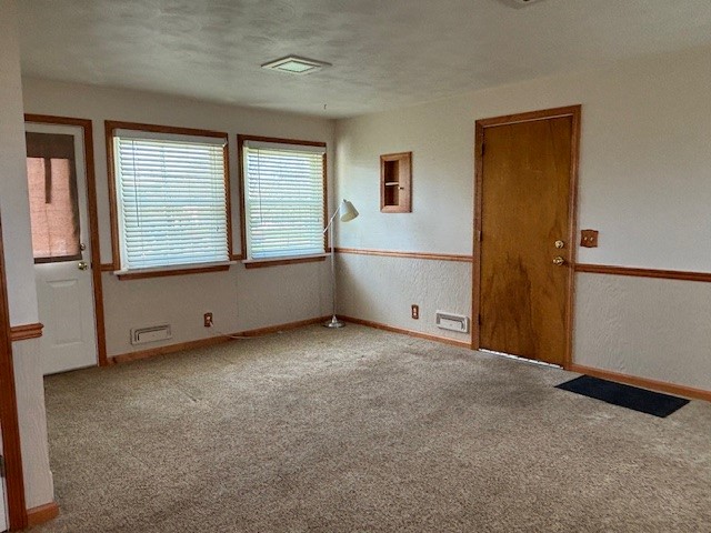 45 Woodbriar Drive, Greece, New York image 16