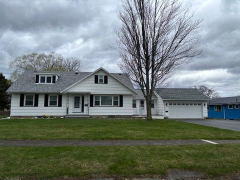 Photo for 45 Woodbriar Drive