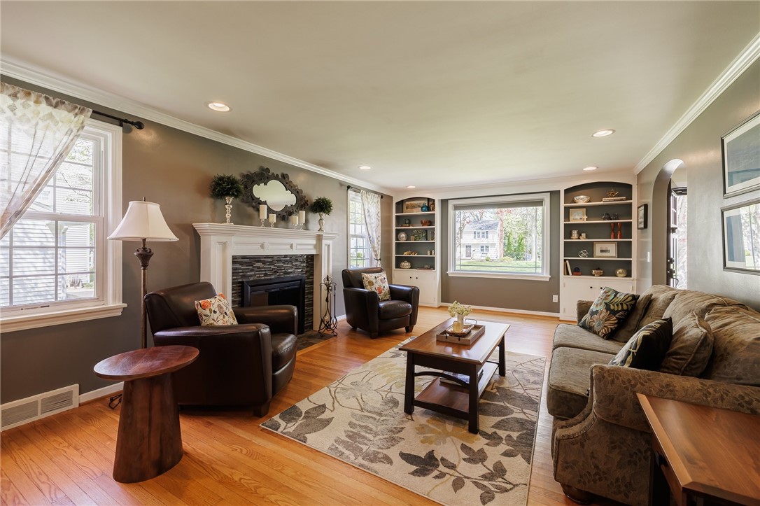 Search Properties 3 177 pinecrest drive