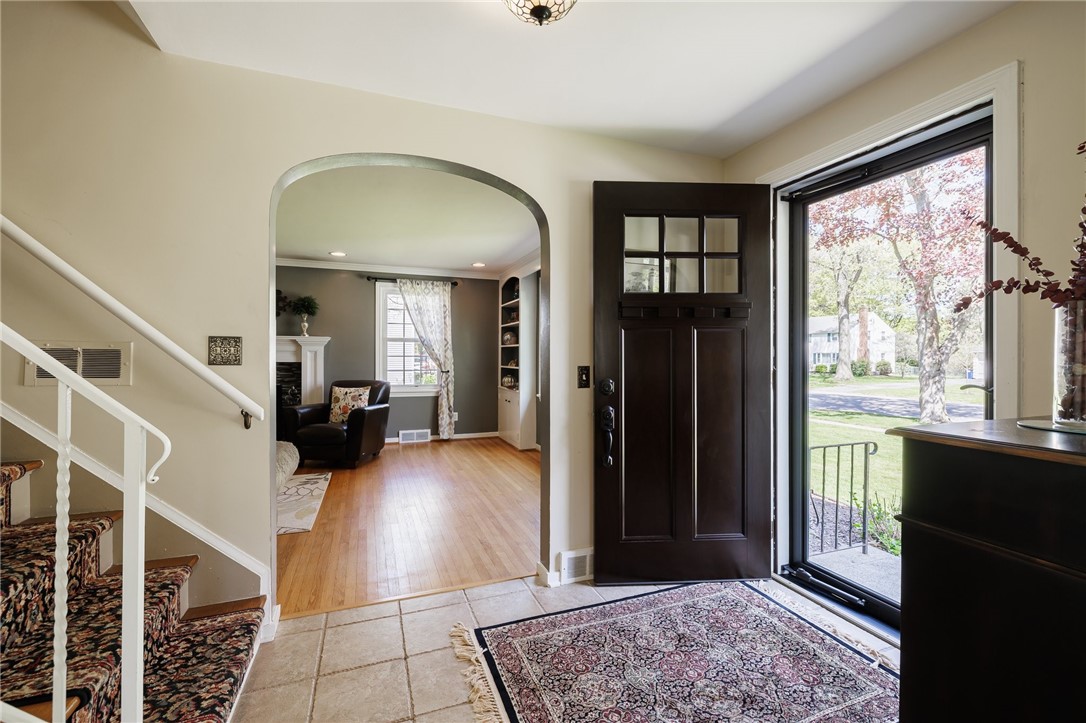 Search Properties 1 177 pinecrest drive