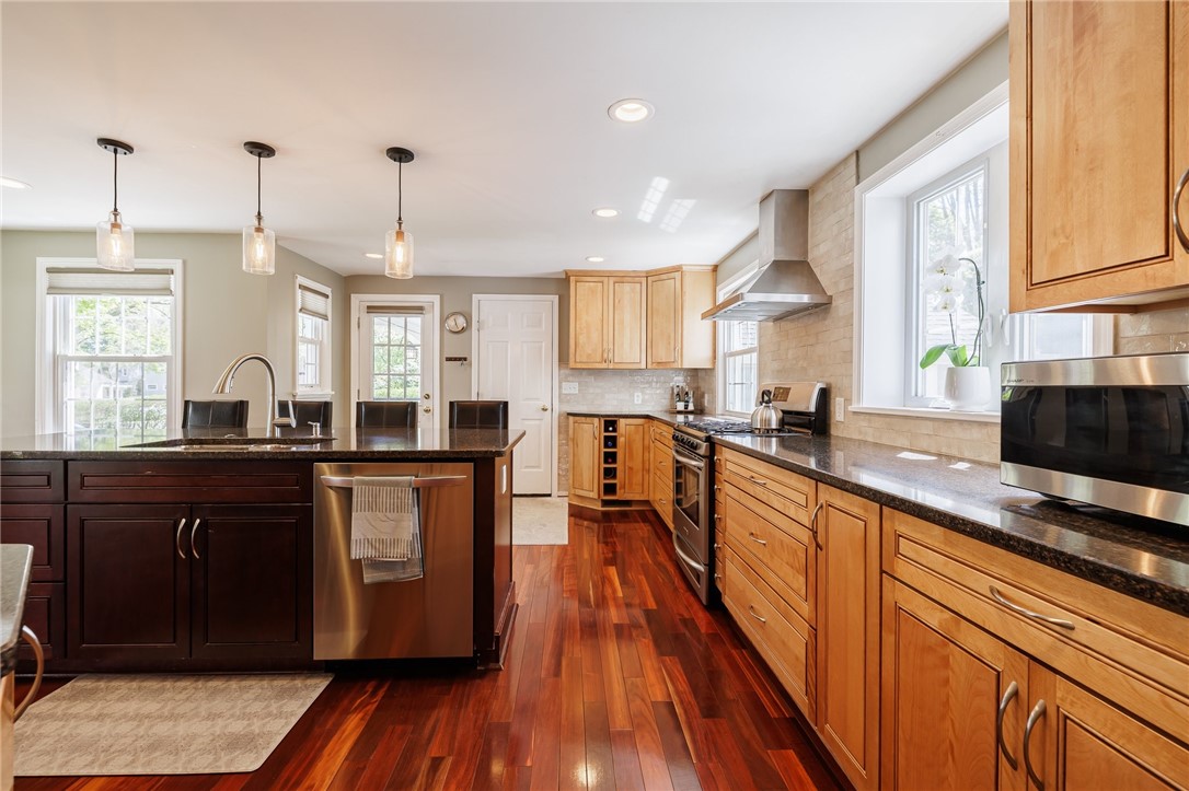 177 Pinecrest Drive, Irondequoit, New York image 10