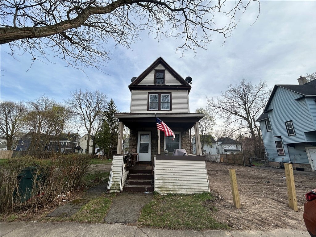533 Frost Avenue