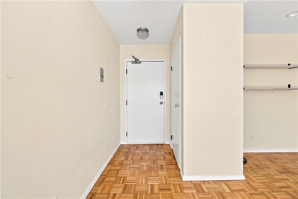 Photo of 1000 East Avenue #UN507, Rochester, NY 14607 (MLS # R1704301)