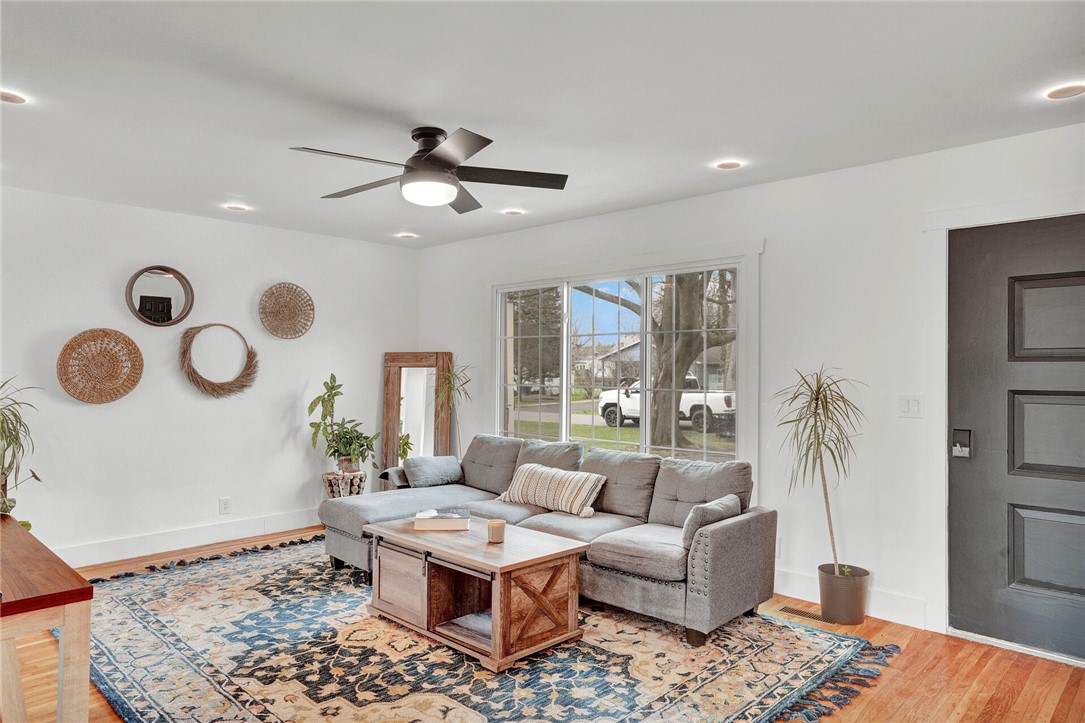 266 Howland Avenue, Brighton, New York image 9