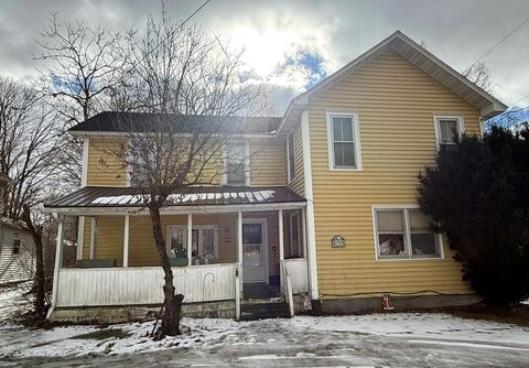 MLS: EC278502