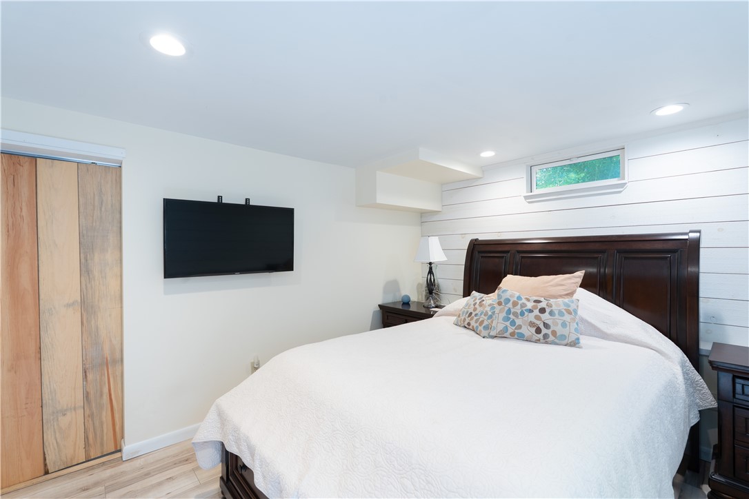88 Geneva Street, Bath, New York image 32