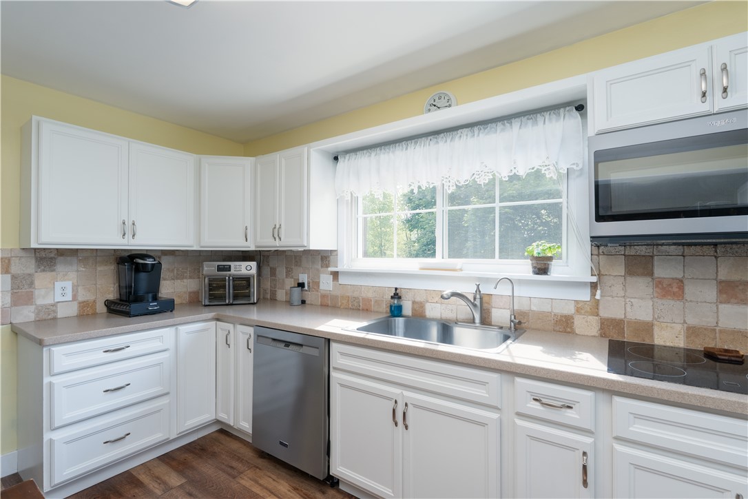 88 Geneva Street, Bath, New York image 10