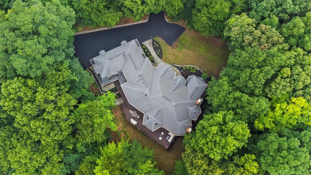 Photo of 42 Lake Lacoma Drive, Perinton, NY 14534 (MLS # R1663874)