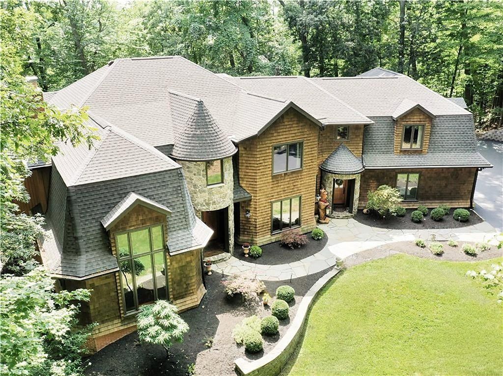 Photo of 42 Lake Lacoma Drive, Perinton, NY 14534 (MLS # R1663874)