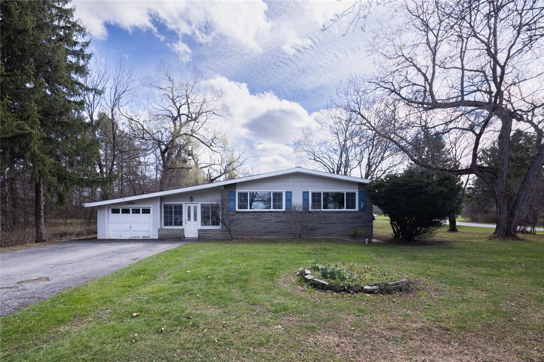 1329 Calkins Road, Henrietta, New York image 1