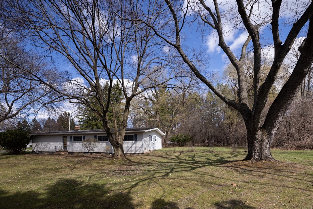 1329 Calkins Road, Henrietta, New York image 39