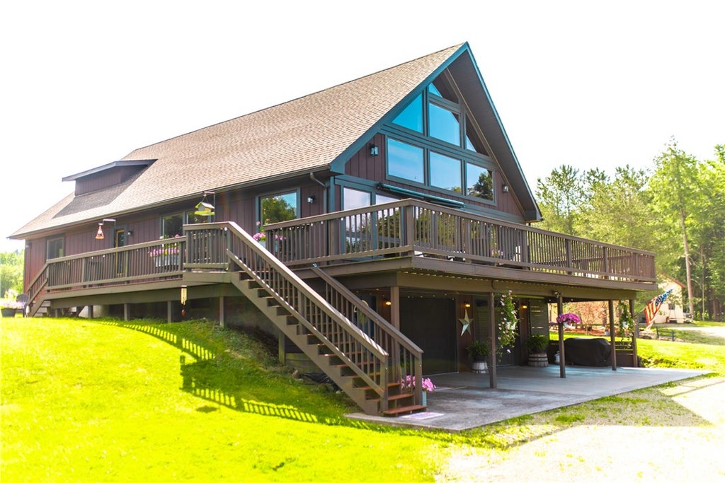 Photo of 4982 Lower Edgar Rd RD, Napoli, NY 14755 (MLS # R1711170)