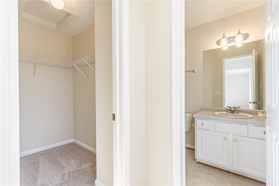 1547 Meadowbrook Lane, Farmington, New York image 14