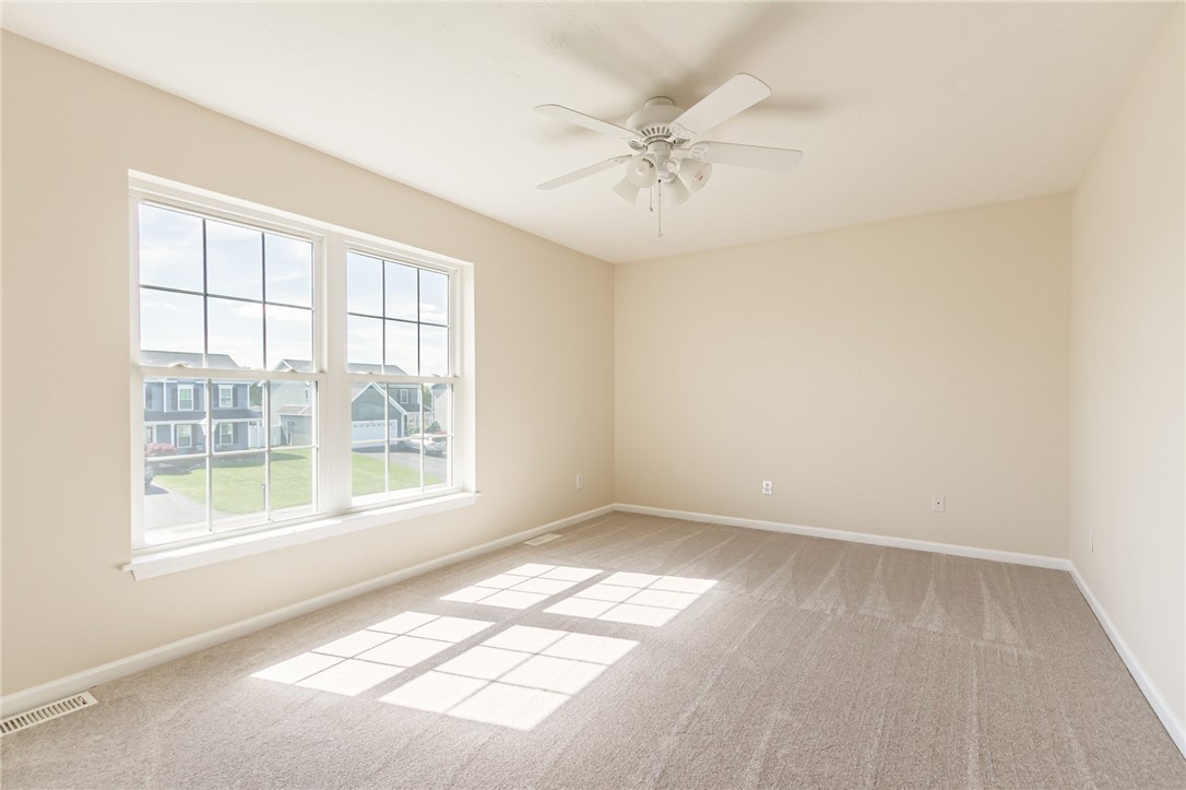 1547 Meadowbrook Lane, Farmington, New York image 12
