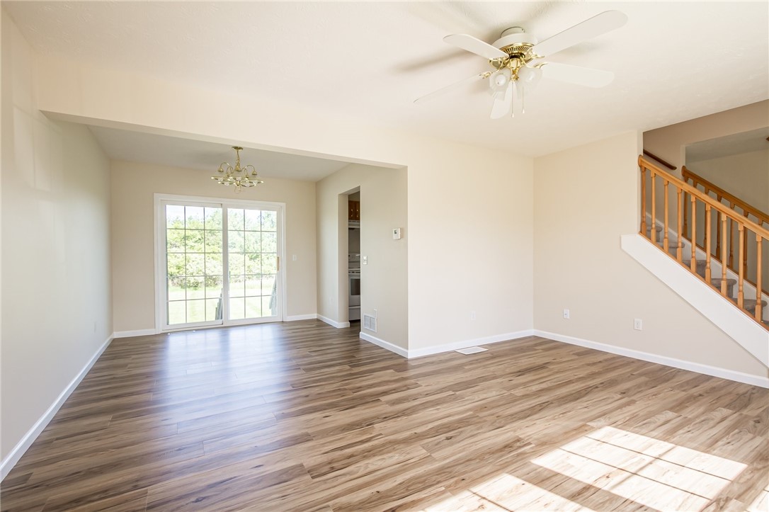 1547 Meadowbrook Lane