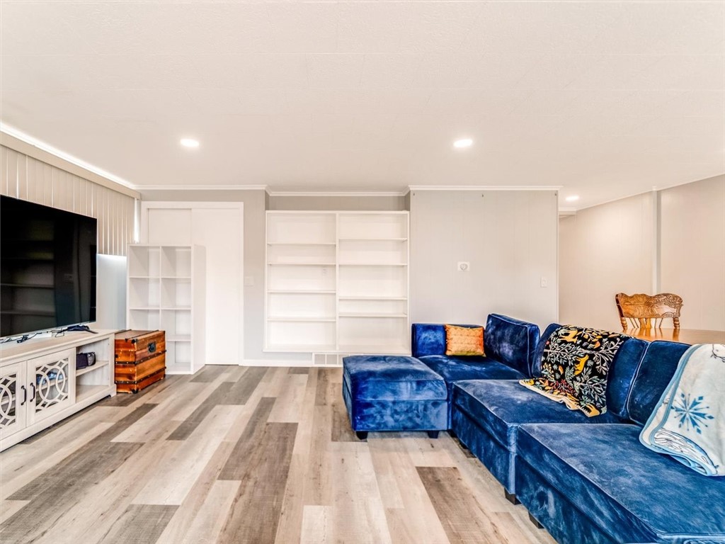 477 Hampton Blvd Blvd, Greece, New York image 19