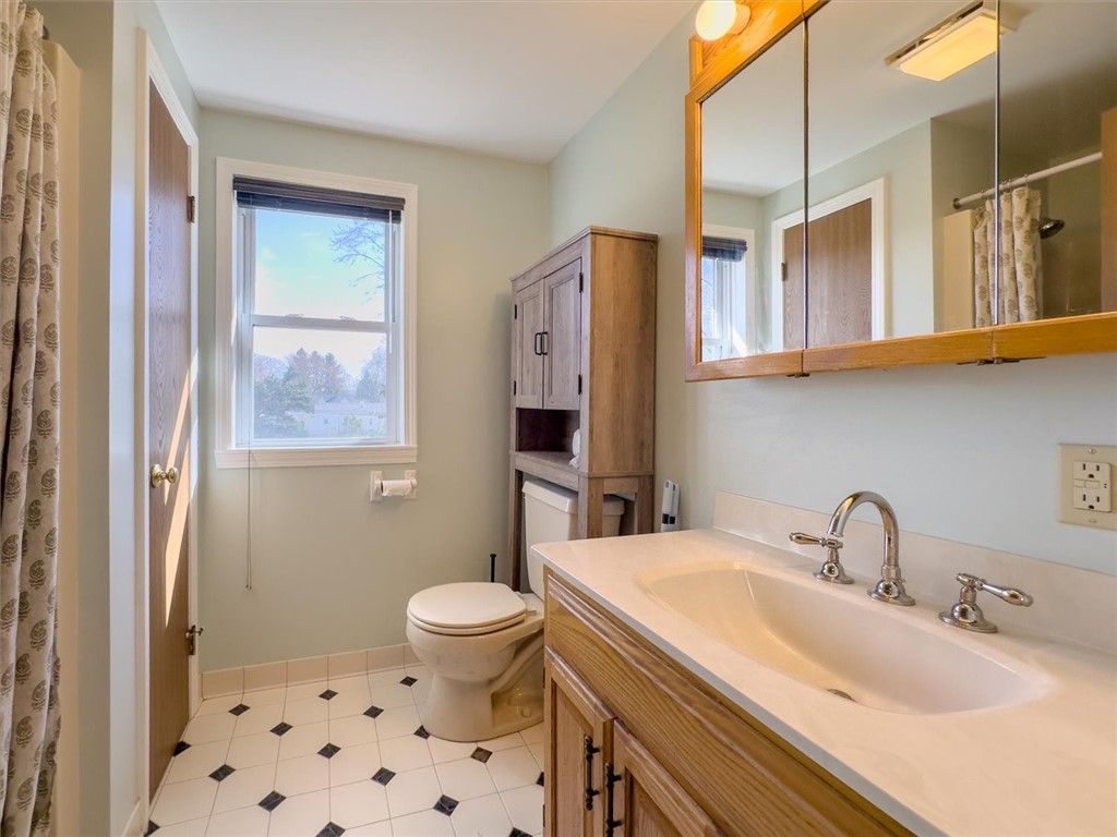 477 Hampton Blvd Blvd, Greece, New York image 25
