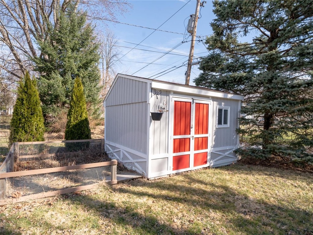 477 Hampton Blvd Blvd, Greece, New York image 34