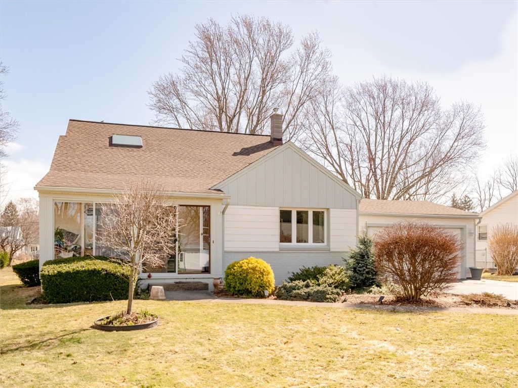 477 Hampton Blvd Blvd, Greece, New York image 3