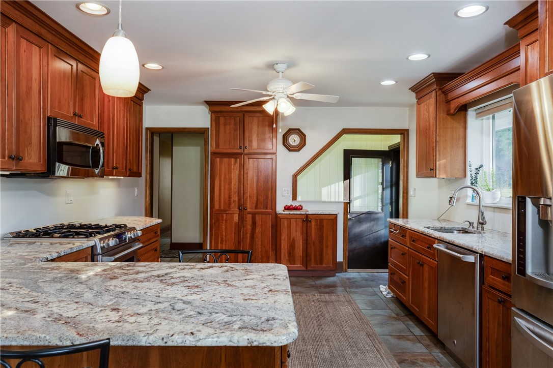 905 Mt Zoar Road