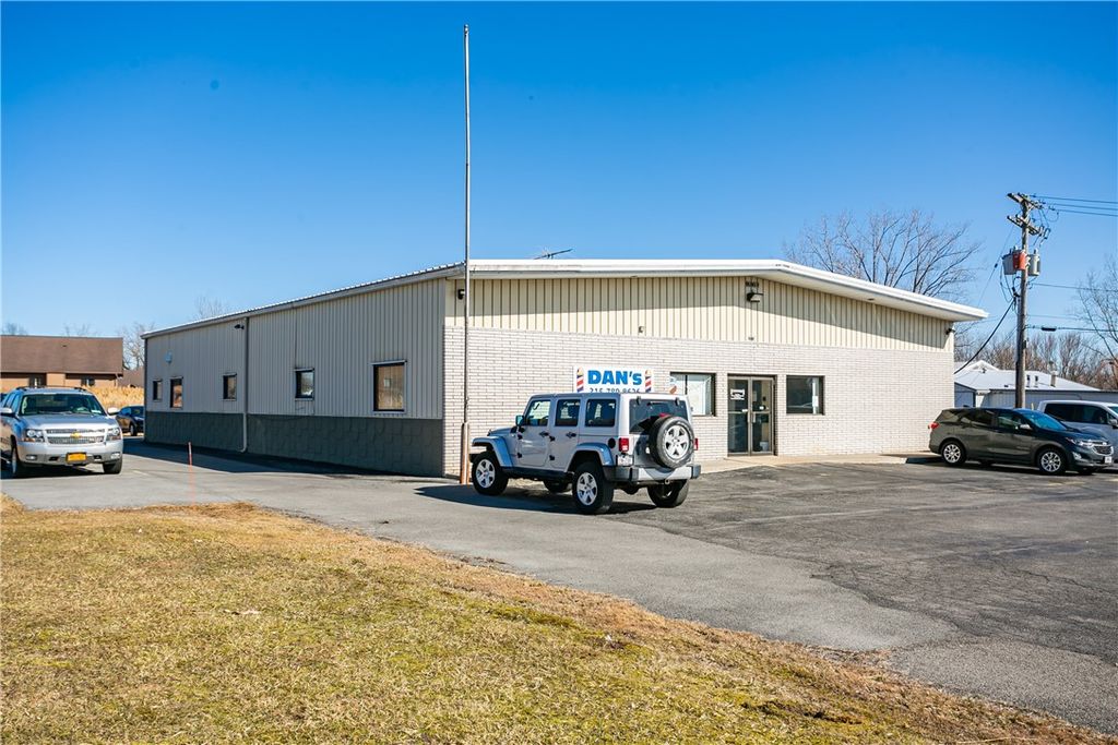 Photo of 636 W Washington Street, Geneva Town, NY 14456 (MLS # R1638201)