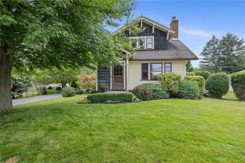 Homes For Sale - 489 Helendale Road<br/> Irondequoit, NY 14609