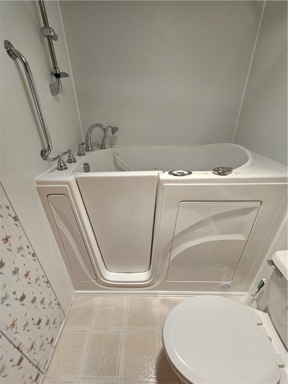 6371 Kims Drive #349, Victor, New York image 9