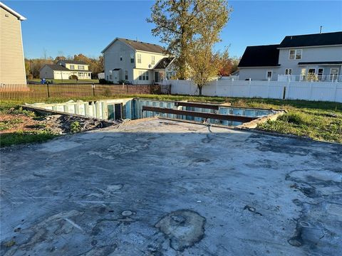 4 Roman Circle Brockport NY 14420