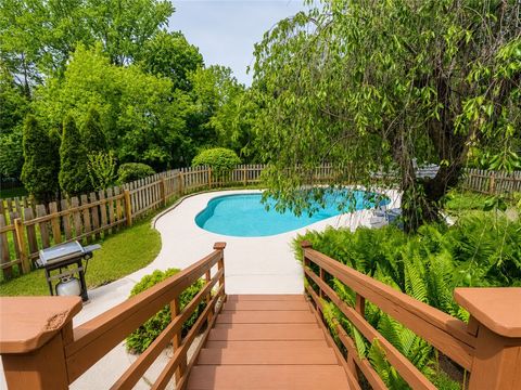 Tiny photo for 18 Hanford Way WAY, Perinton, NY 14450 (MLS # R1683107)