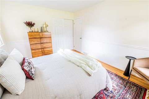 Tiny photo for 18 Hanford Way WAY, Perinton, NY 14450 (MLS # R1683107)
