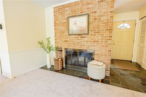 Tiny photo for 18 Hanford Way WAY, Perinton, NY 14450 (MLS # R1683107)