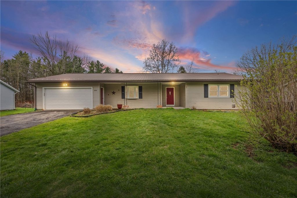 Photo of 5154 Deliverance Avenue, Williamson, NY 14505 (MLS # R1674212)