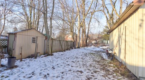 Tiny photo for 7 Stewart Street, Waterloo, NY 13165 (MLS # R1655184)