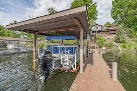Tiny photo for 7386 Rose Avenue, Huron, NY 14590 (MLS # R1689945)