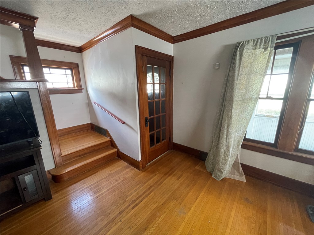 1002 Glide Street, Rochester, New York image 5