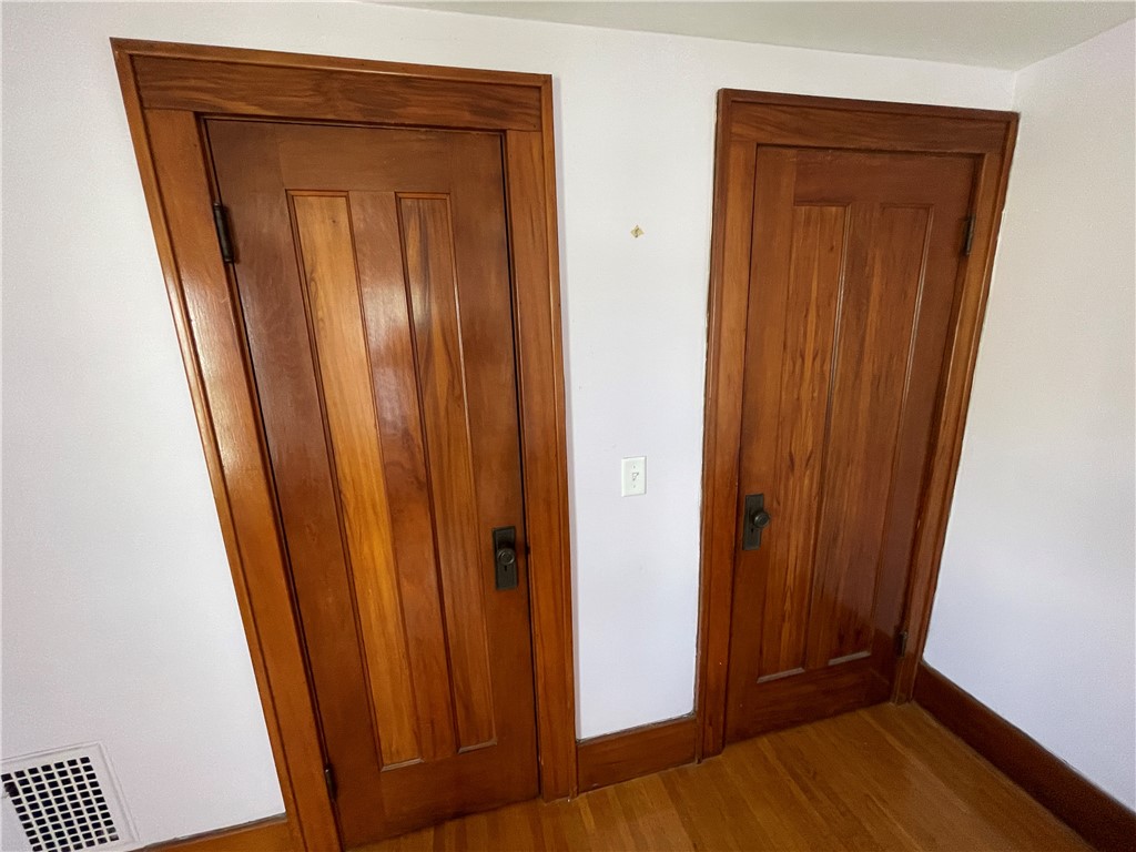 1002 Glide Street, Rochester, New York image 17