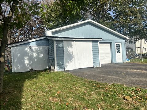 Tiny photo for 17 Waite Street, Norwich, NY 13815 (MLS # R1648602)