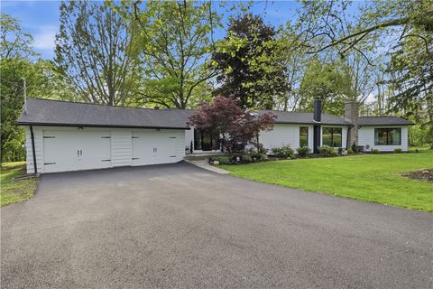 Tiny photo for 364 Fisher Road RD, Victor, NY 14534 (MLS # R1685042)