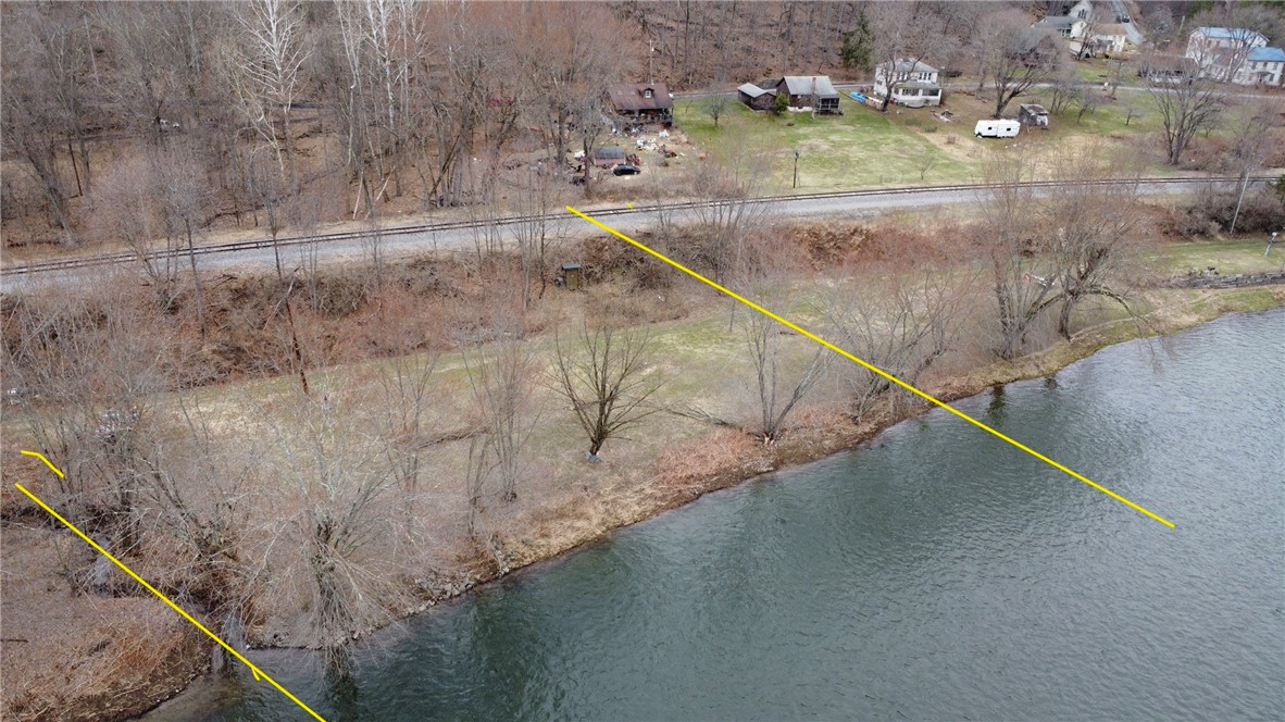 lot lines approx.