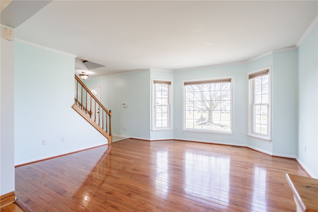 162 Chelsea Meadows Drive, Henrietta, New York image 9