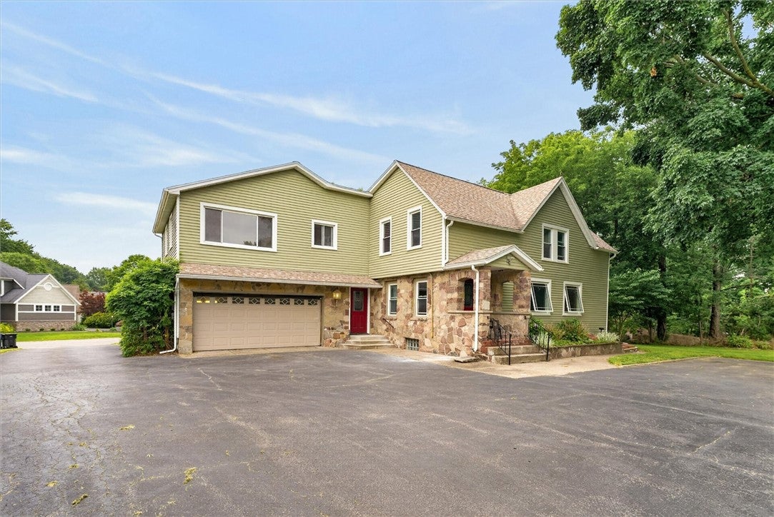 89 Garden Drive