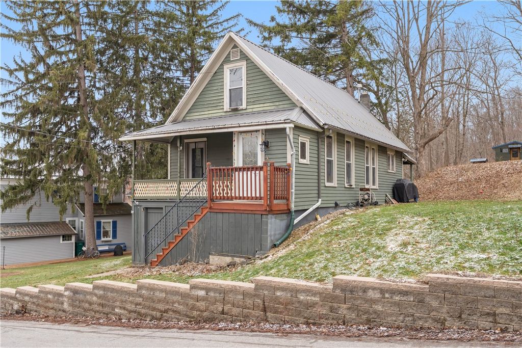 Photo of 3 Tower Road, Middlebury, NY 14591 (MLS # R1667067)