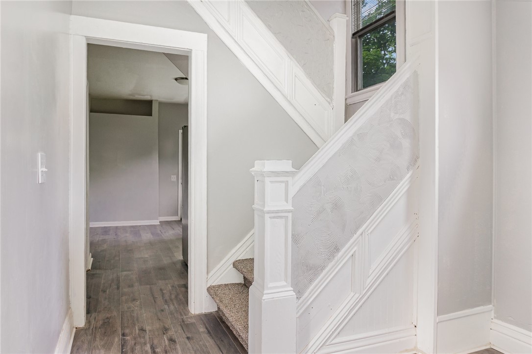320 Ravine Avenue, Rochester, New York image 3