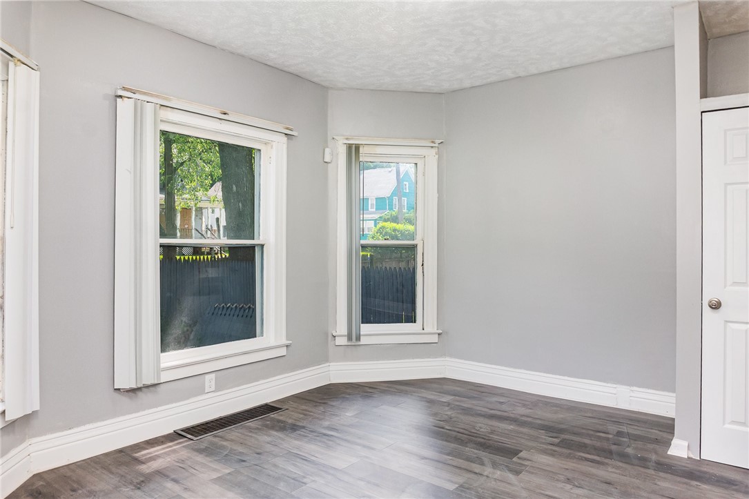 320 Ravine Avenue, Rochester, New York image 13