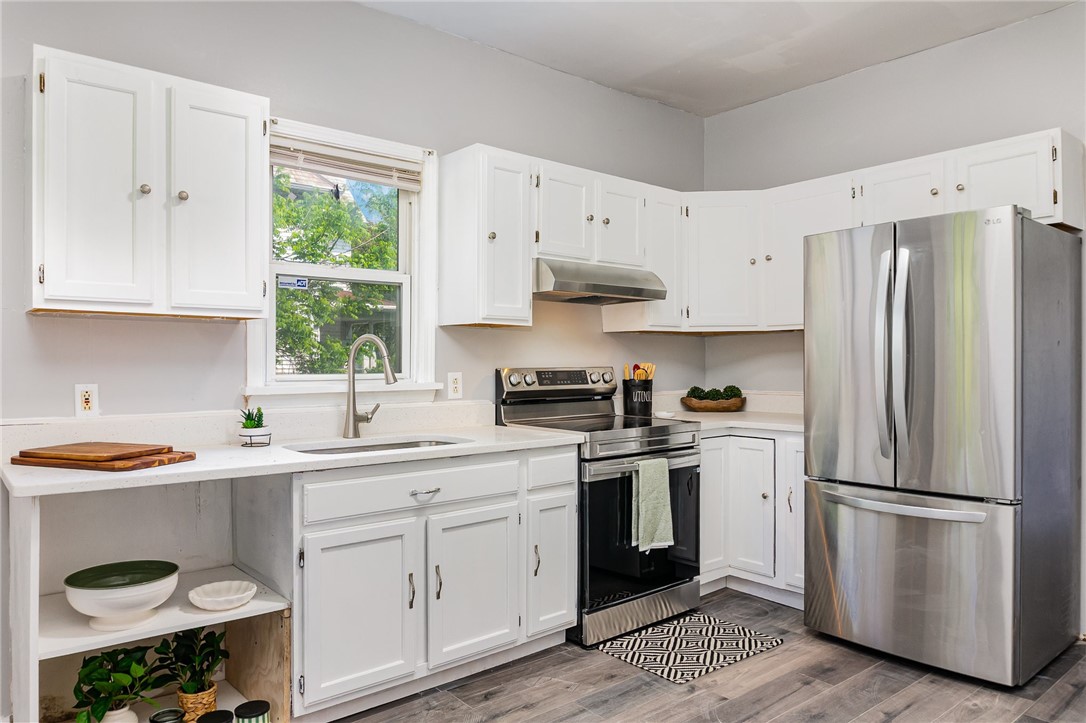 320 Ravine Avenue, Rochester, New York image 4